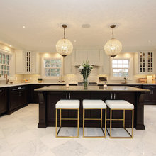 Hollywood Regency 22