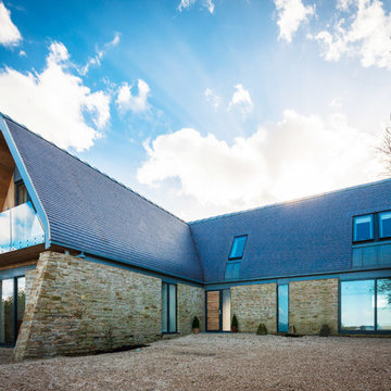 Broadmere: a new house in the countryside