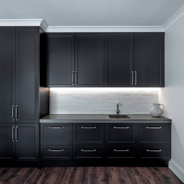 Harewood Home Bar in Black & White