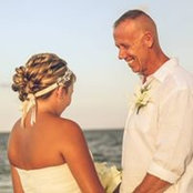 Beth Hollars's photo