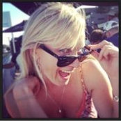 Kate Miles's photo