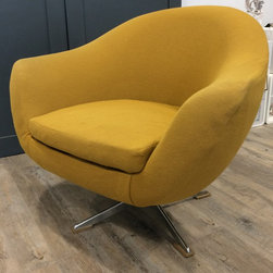 Restauration d' un fauteuil coque ann&eacute;e  70 - Armchairs And Accent Chairs