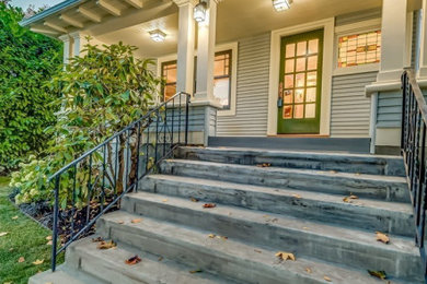 Example of an arts and crafts home design design in Seattle