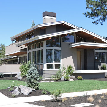 878 Northwest Crossing