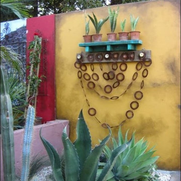 MEXICAN HACIENDA TROPICAL GARDEN