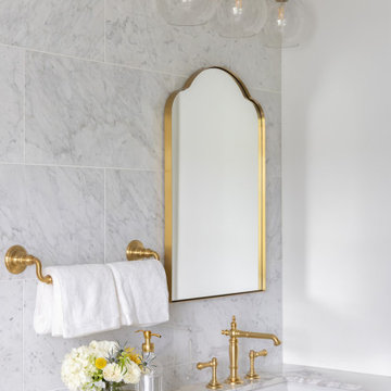 Elegant New England Primary Bathroom