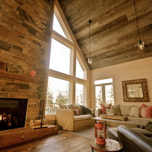 Cozy Rustic Family Cottage Cabin Rustic Family Room