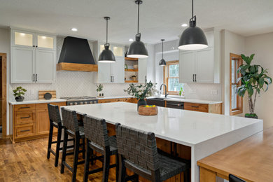 Country kitchen photo in Minneapolis