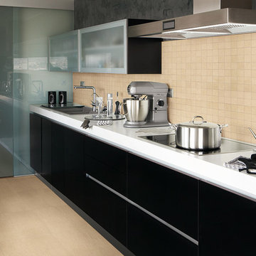 Emil Silverstone Beige Kitchen