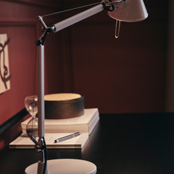 Artemide - Desk Lamps