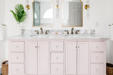 Bathroom - transitional bathroom idea in Richmond