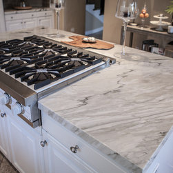 Calacatta Manhattan Polished - Kitchen Countertops