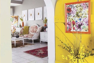 Home design - shabby-chic style home design idea in Charleston