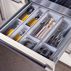 Cube-Country - Kitchen Cabinetry