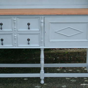 Country dresser