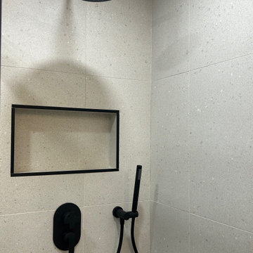 Betsworth, Winnipeg Bathroom Renovation