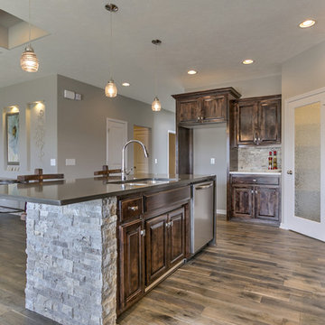 Graphite Ellipse Kitchen Island and Snow Flake Ellipse Perimeter