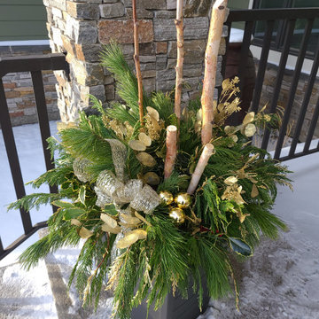 Seasonal Planters - Holidays Ideas from 2021