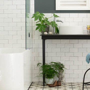 Flow Hybrid Shower Bath