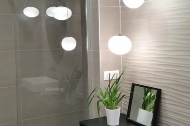 Inspiration for a contemporary bathroom remodel in Houston