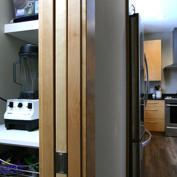 Clean Birch Kitchen plus Pantry
