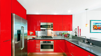 Small space and bold color