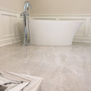 High Gloss Marble Bathroom & Soaker Tub