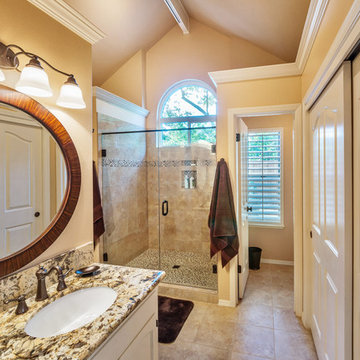 Glenn Ave Bathroom