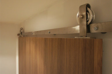 Inspiration for a contemporary basement remodel in Toronto