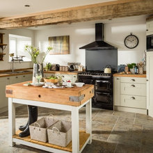 Side Kitchen