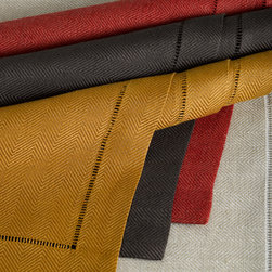 ANICHINI Nobel Table Linens - Tablecloths