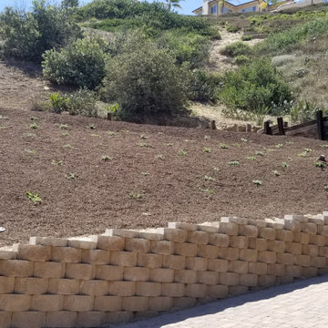 Hillside Retaining Wall & Slope Rebuild – Camarillo, CA
