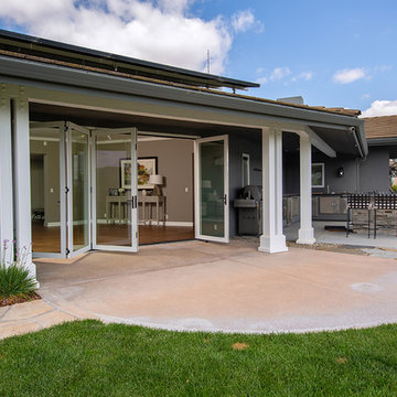 Folding & Sliding Door Systems Maximize Views & Enhance Indoor-Outdoor Living