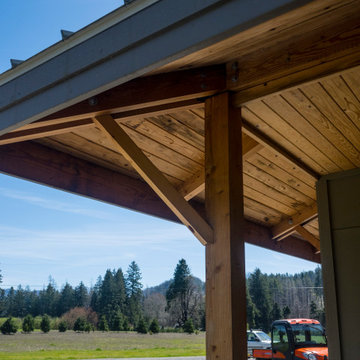 Saltbox Farmhouse