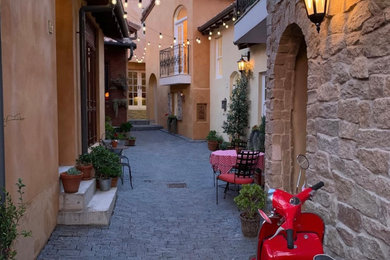 Inspiration for a country patio in Sydney.