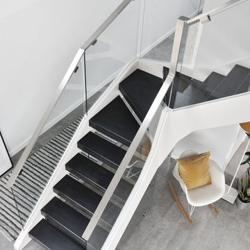 Jarrods Staircases/Client: Pinkett