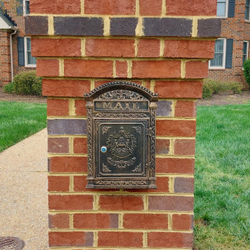 CUSTOM Brick Masonry Mailbox
