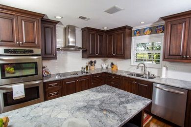 Elegant kitchen photo in Miami