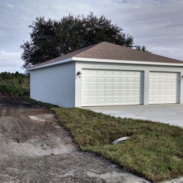 DETACHED GARAGE