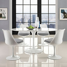Kitchen table/chairs