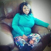 Yvette Davis's photo
