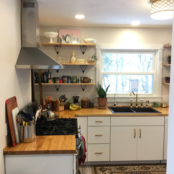 Bright and Modern Kitchen