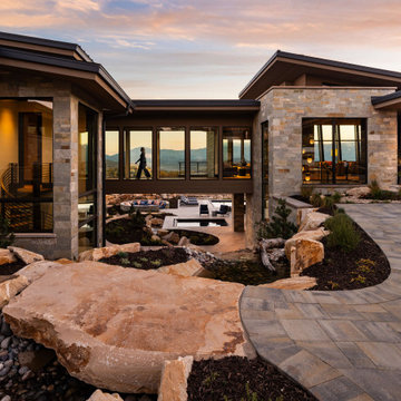 Pinnacle Lot 16
