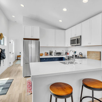 1 BR 540 sqft ADU in San Diego Modern U-Shaped Kitchen