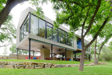Inspiration for a contemporary exterior home remodel in Austin