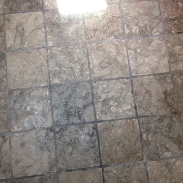 limestone bathroom floor