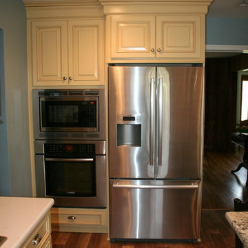 Colonial Kitchen