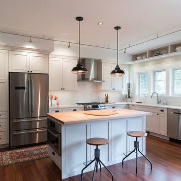 Transitional Craftsman Kitchen