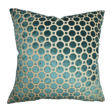 toss pillows