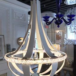 Galleries & Displays - Chandeliers